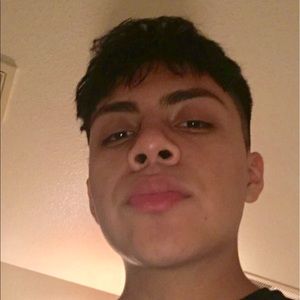 Meet your Posher, Alejandro